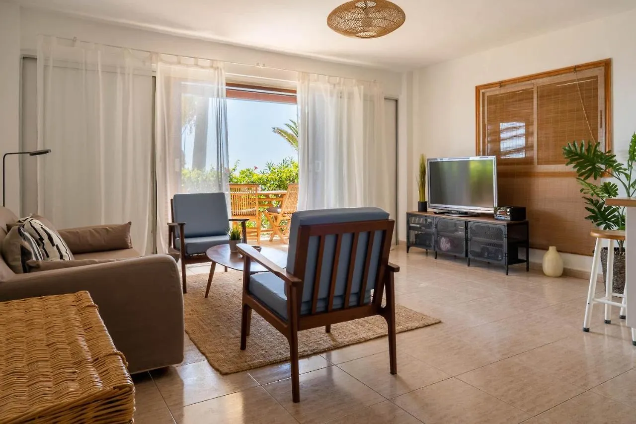 Ocean Front Two Bedroom Apartment プエルト・デ・サンティアゴ